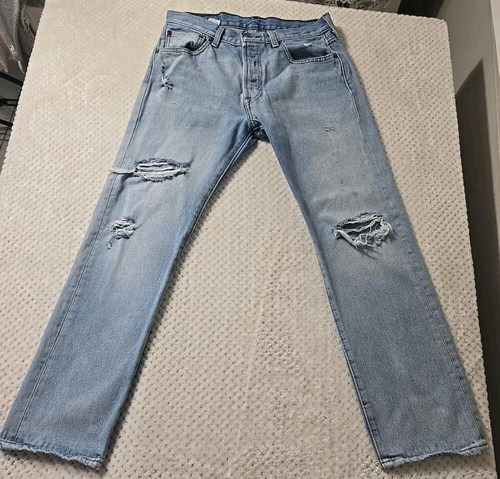 Levis 501 Mens Jeans W31 L30 Light Wash Distressed Ripped Button Fly Straight